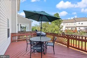 257 Golden Larch Terrace NE, Leesburg, VA 20176 - Photo 5