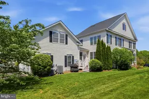 43233 Hattontown Woods Terrace, Ashburn, VA 20148 - Photo 3