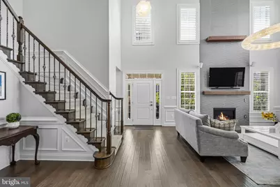 43233 Hattontown Woods Terrace, Ashburn, VA 20148 - Photo 5