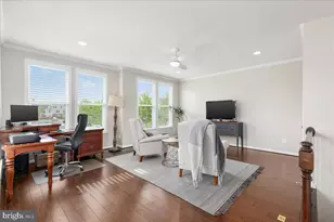42272 Knotty Oak Terrace, Brambleton, VA 20148 - Photo 25