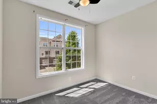23300 Milltown Knoll Square, Ashburn, VA 20148 - Photo 21