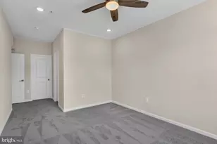 23300 Milltown Knoll Square, Ashburn, VA 20148 - Photo 25