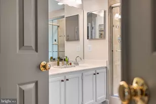 42869 Nashua St, Ashburn, VA 20147 - Photo 51