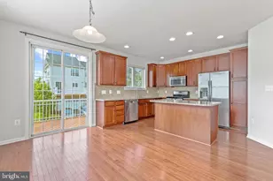 43247 Loudoun Reserve Dr, Ashburn, VA 20148 - Photo 13