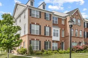 43247 Loudoun Reserve Dr, Ashburn, VA 20148 - Photo 1