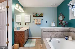 20617 Avalon Ct, Sterling, VA 20165 - Photo 29