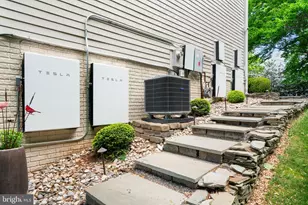 20617 Avalon Ct, Sterling, VA 20165 - Photo 51