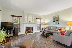 20617 Avalon Ct, Sterling, VA 20165 - Photo 13