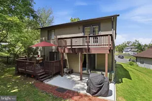 211 Keyes Ct, Sterling, VA 20164 - Photo 21