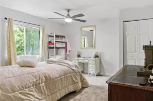211 Keyes Ct, Sterling, VA 20164 - Photo 19