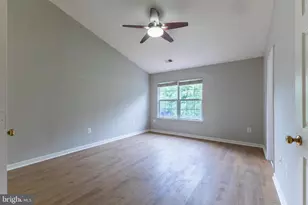 20283 Glenrobin Terrace, Ashburn, VA 20147 - Photo 13