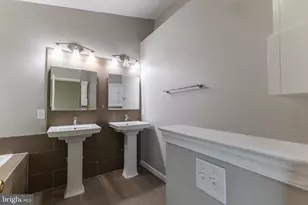 20283 Glenrobin Terrace, Ashburn, VA 20147 - Photo 15