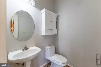 20283 Glenrobin Terrace, Ashburn, VA 20147 - Photo 9