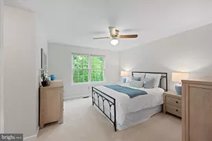 27 Brinks Ct, Sterling, VA 20165 - Photo 13