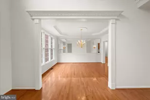 19988 Hazeltine Pl, Ashburn, VA 20147 - Photo 9