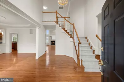 19988 Hazeltine Place, Ashburn, VA 20147 - Photo 3