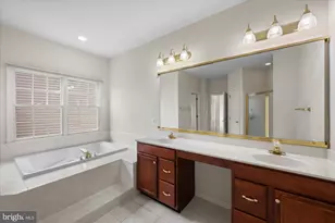 19988 Hazeltine Pl, Ashburn, VA 20147 - Photo 31