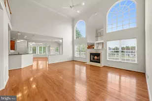 19988 Hazeltine Pl, Ashburn, VA 20147 - Photo 13