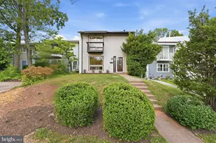 208 Willow Terrace, Sterling, VA 20164 - Photo 25