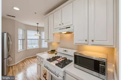 25340 Lake Mist Square #301, Chantilly, VA 20152 - Photo 11