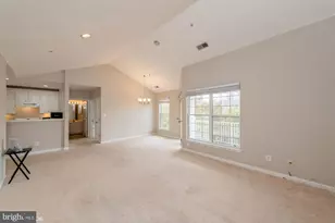 25340 Lake Mist Square, Chantilly, VA 20152 - Photo 9
