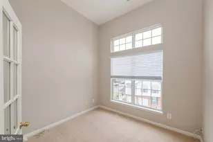 25340 Lake Mist Square, Chantilly, VA 20152 - Photo 29