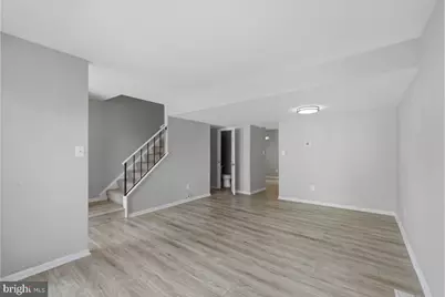 100 Marcum Court, Sterling, VA 20164 - Photo 5