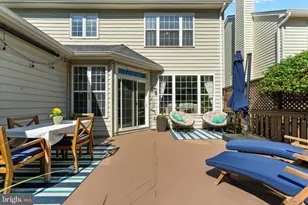 25504 Heathfield Cir, Chantilly, VA 20152 - Photo 33