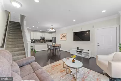 42831 Burrell Square, Ashburn, VA 20147 - Photo 7