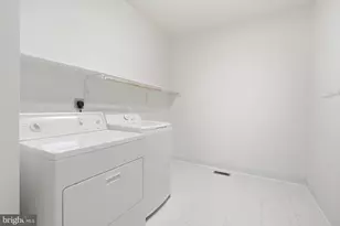 1226 Barksdale Dr NE, Leesburg, VA 20176 - Photo 23