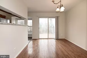 22037 Manning Square, Sterling, VA 20166 - Photo 11
