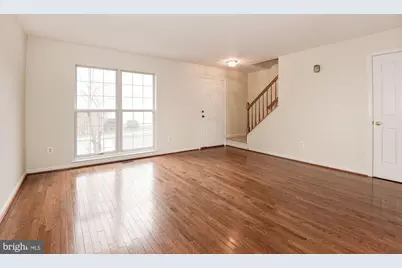22037 Manning Square, Sterling, VA 20166 - Photo 7