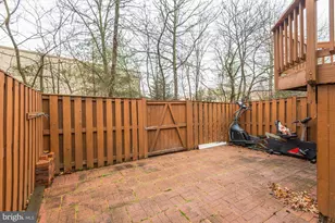 22037 Manning Square, Sterling, VA 20166 - Photo 43