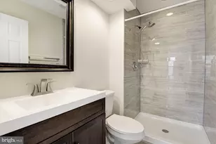 22037 Manning Square, Sterling, VA 20166 - Photo 25