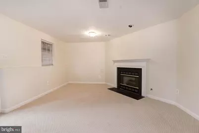 22037 Manning Square, Sterling, VA 20166 - Photo 41