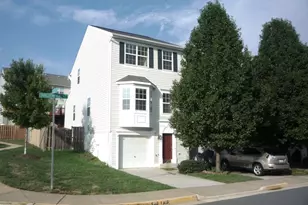 552 Sparkleberry Terrace NE, Leesburg, VA 20176 - Photo 1