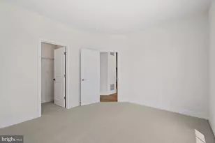 42100 Picasso Sq, Brambleton, VA 20148 - Photo 21