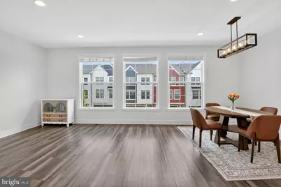 25469 Nichols Orchard Terrace, Chantilly, VA 20152 - Photo 9