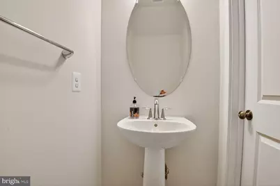 25469 Nichols Orchard Terrace, Chantilly, VA 20152 - Photo 17