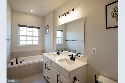 19439 Spokan Square, Leesburg, VA 20175 - Photo 5