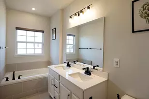 19439 Spokan Sq, Leesburg, VA 20175 - Photo 5