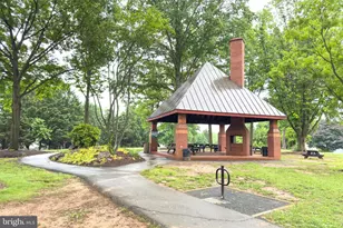 301 Deerpath Ave SW, Leesburg, VA 20175 - Photo 31