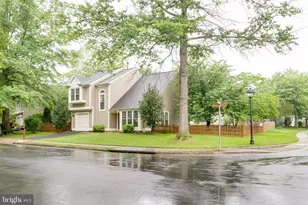 301 Deerpath Ave SW, Leesburg, VA 20175 - Photo 25