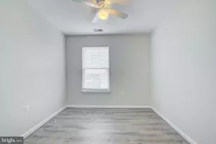 424 Ginkgo Terrace NE, Leesburg, VA 20176 - Photo 23