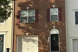 424 Ginkgo Terrace NE, Leesburg, VA 20176 - Photo 1