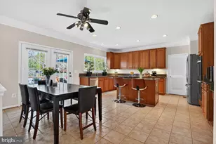 910 Rhonda Pl SE, Leesburg, VA 20175 - Photo 13