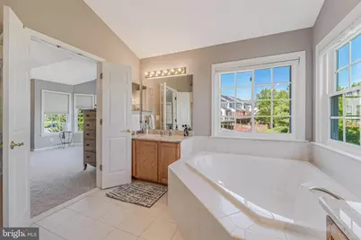843 Revelstore Terrace NE, Leesburg, VA 20176 - Photo 41