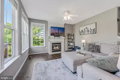 843 Revelstore Terrace NE, Leesburg, VA 20176 - Photo 15