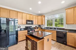 44125 Peirosa Terrace, Chantilly, VA 20152 - Photo 5