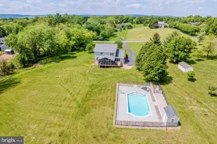 39833 Canterfield Ct, Lovettsville, VA 20180 - Photo 3